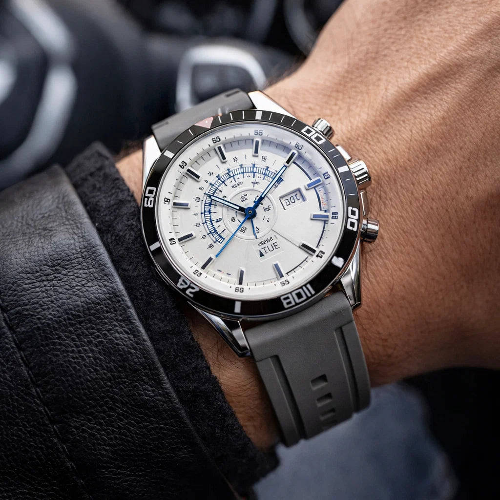 Sportsko elegantan sat-Sivi